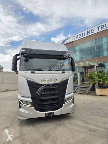 Camion Iveco 480