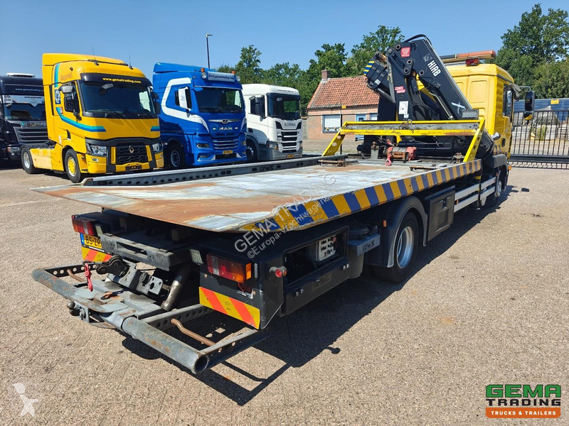 Camião MAN 12.240 4x2 Double Cab (6 pers) Euro...