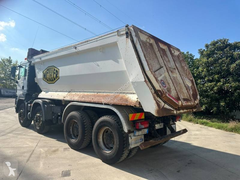 Camion MAN 41.440