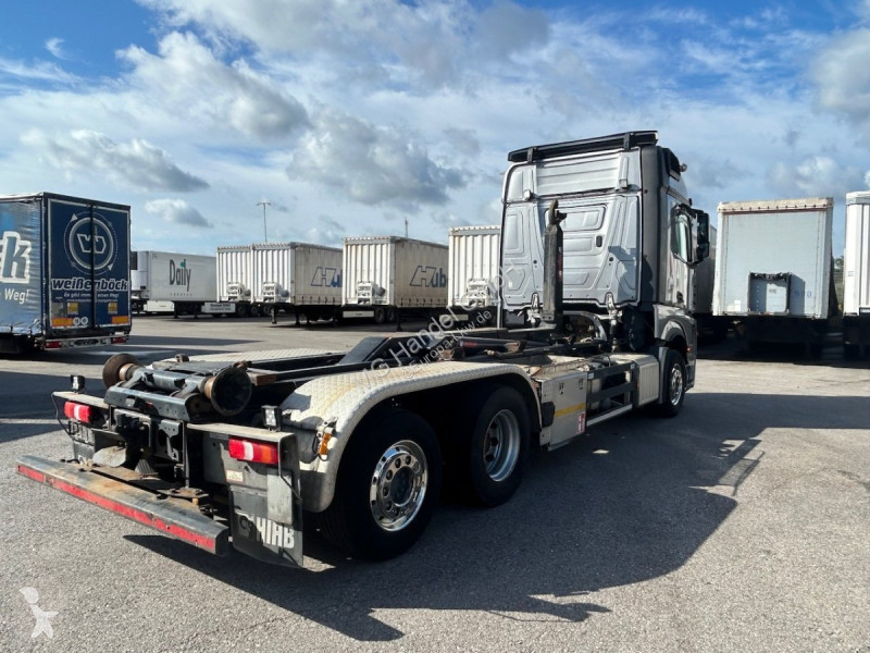 Camion Mercedes Actros 2551 L 6x2...