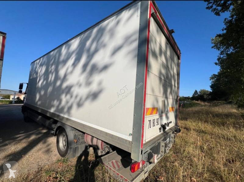 Camion Mercedes 1018