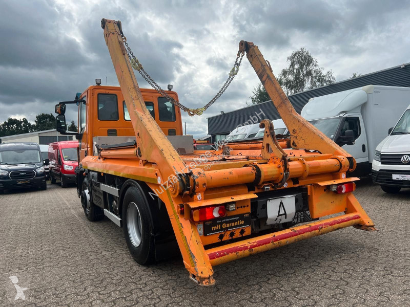 Camion Iveco 160 E 25