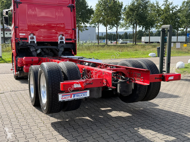 Camião Scania S650 V8 Chassis 4.35 WB Retarder...