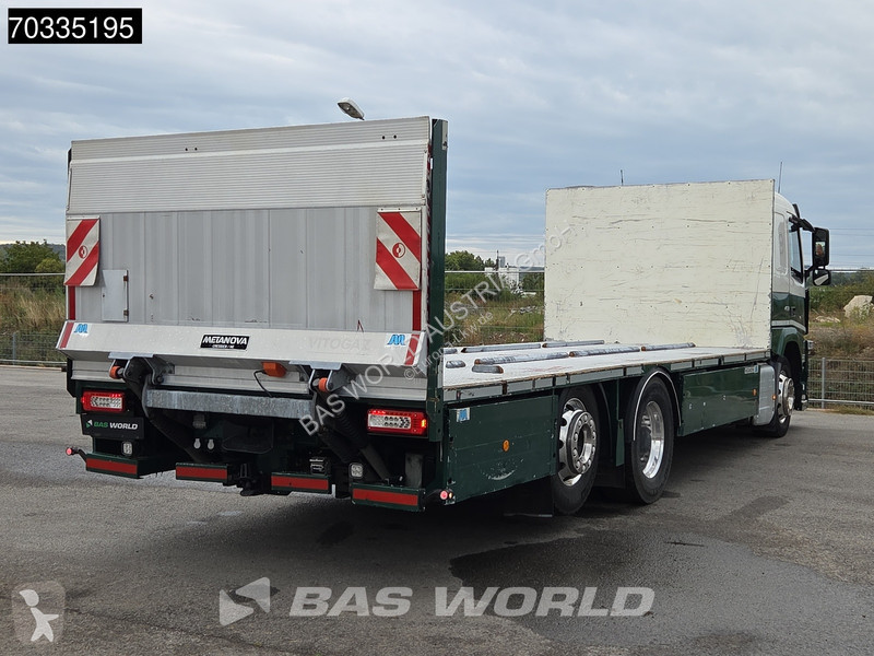 Camion Volvo 460 6X2 700cm platform...