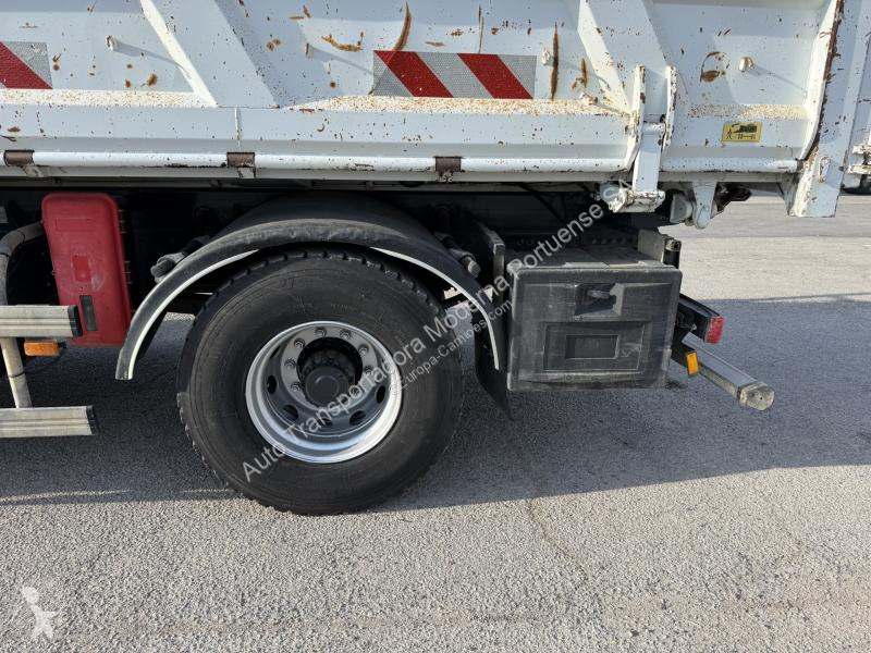 Renault 340 DXI truck