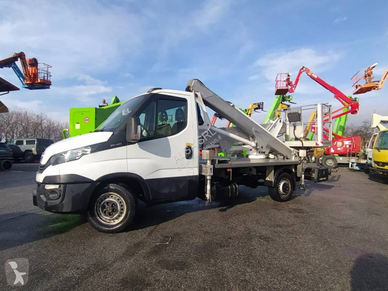 Camion Multitel MX210