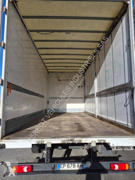 Camion Renault 12.240