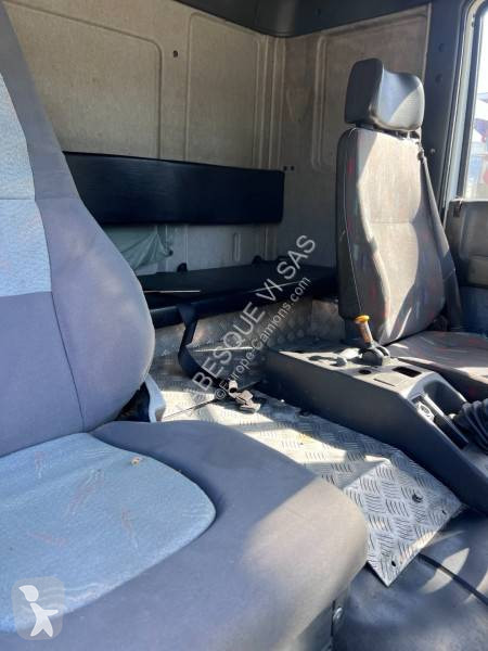 Camion Iveco 120E24