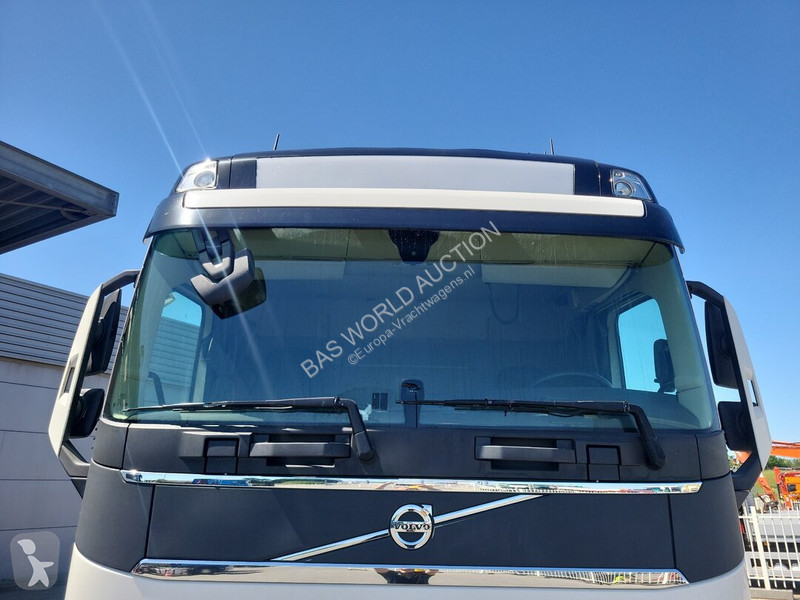 Camião Volvo 500