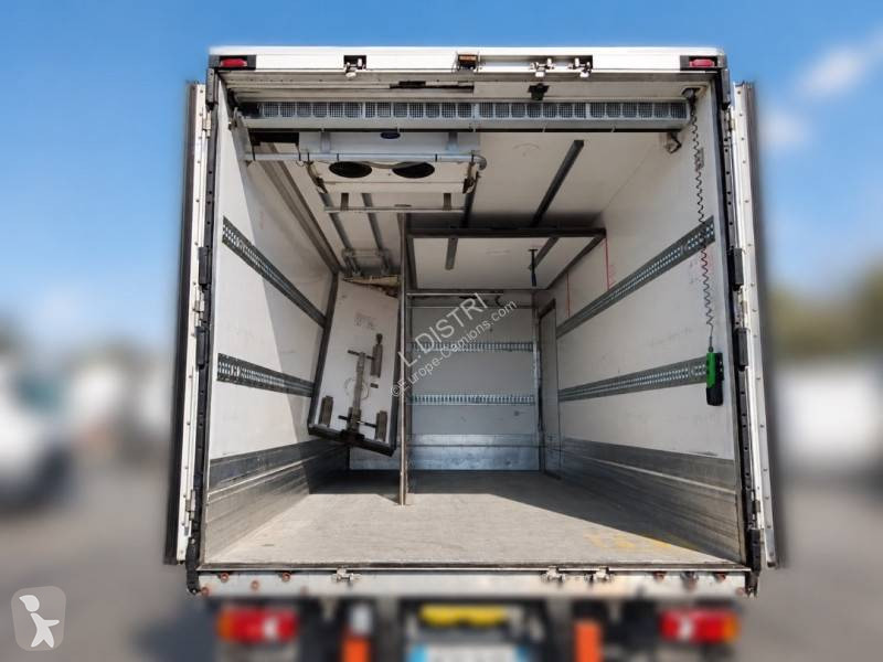 Camion Renault 12.240