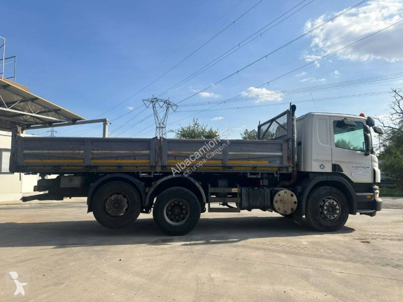 Camion Scania 320