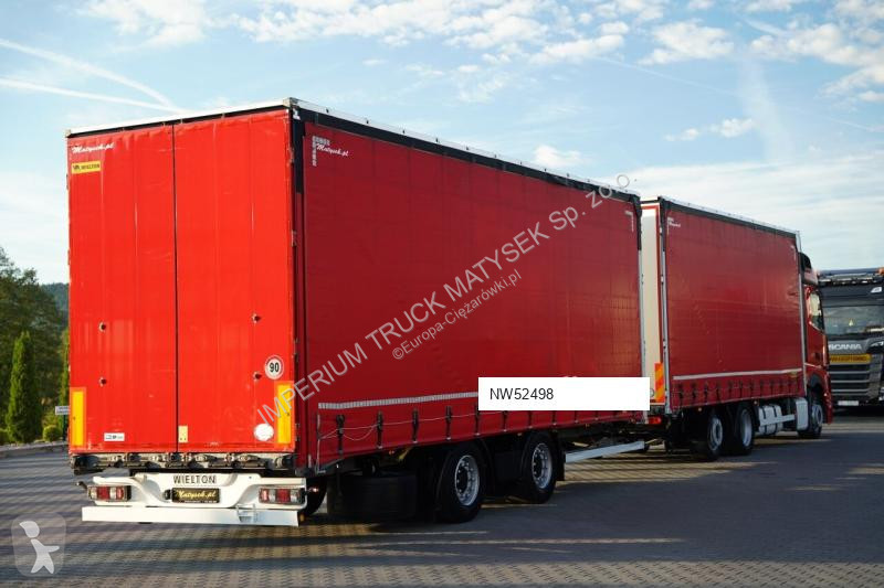 Грузовик Mercedes 2545