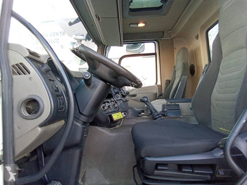 Грузовик DAF 85.460