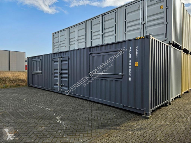 40ft - Storage Containers truck
