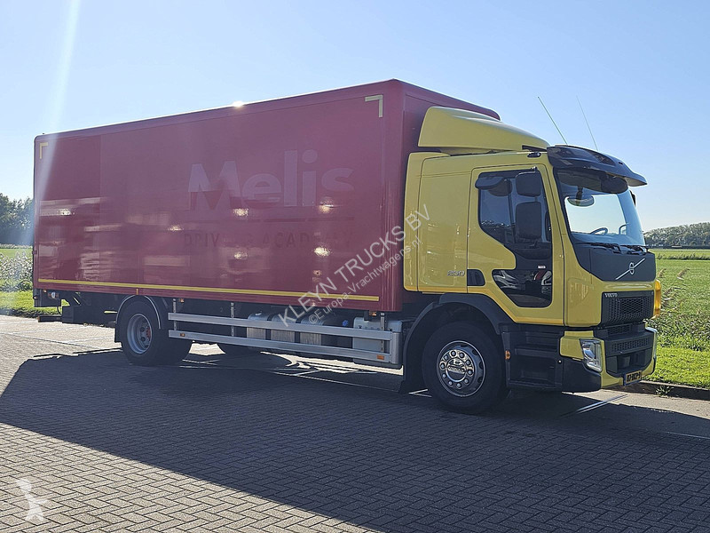 Camion Volvo 220.18