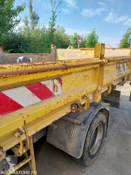Camion Renault MIDLUM