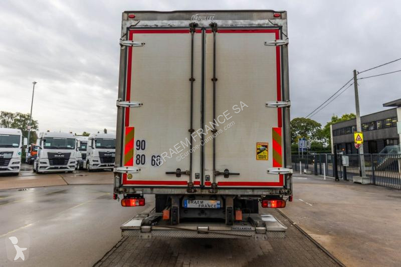 شاحنة Renault  D19 280 DTI+DHOLLANDIA 3T.