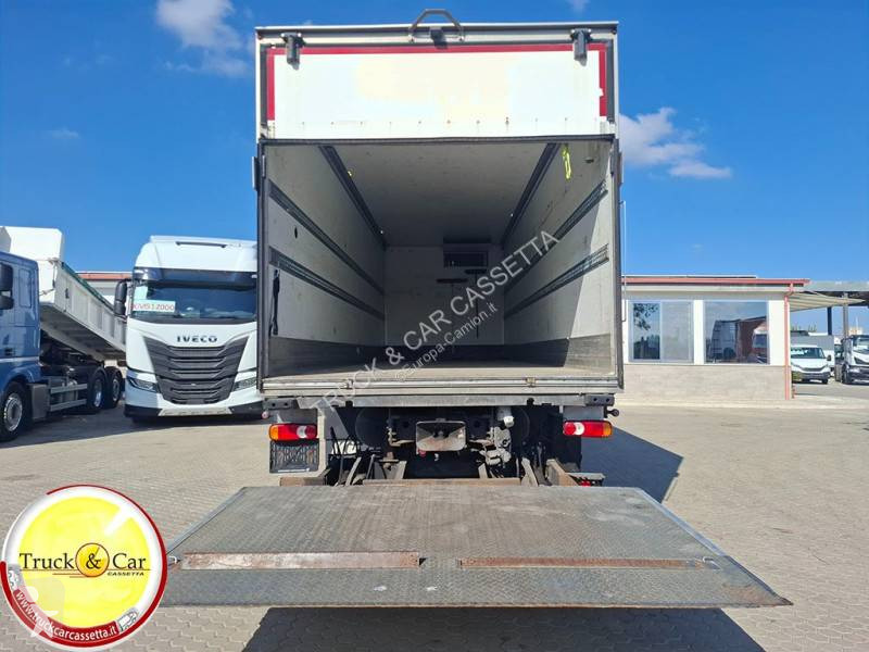 Lastbil Iveco 260 S 42