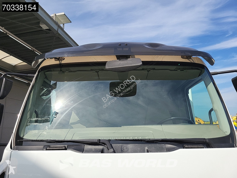 Lastbil Renault 220 4X2 12t Tailgate Manual...