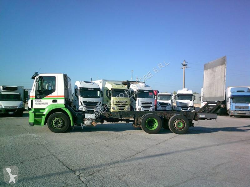 Camión Iveco 260 S 42