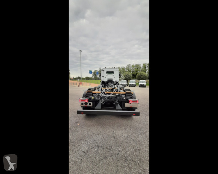 Camión Mercedes AROCS CARRO K