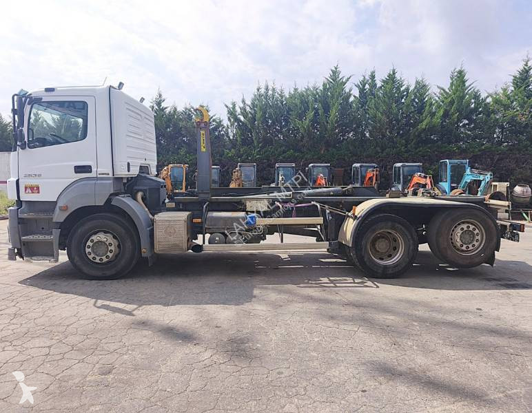 Camión Mercedes 2536