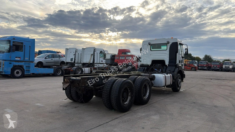 Camión Renault KERAX  (BOITE MANUELLE / LAMES /...