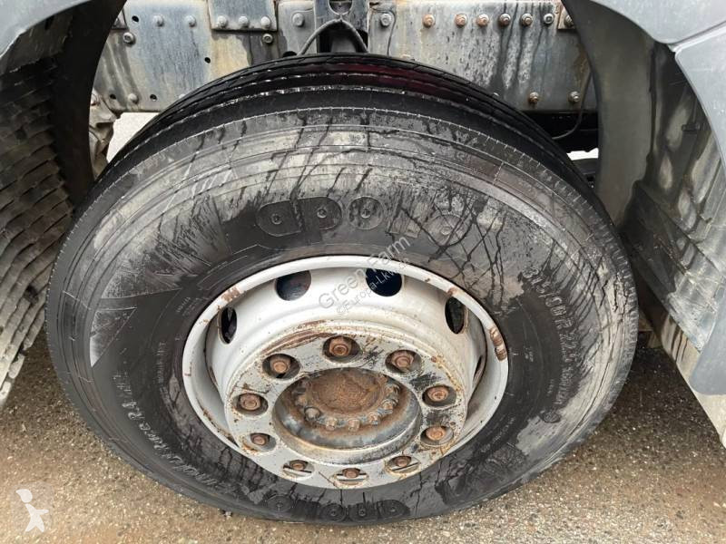 MAN 32.360 truck