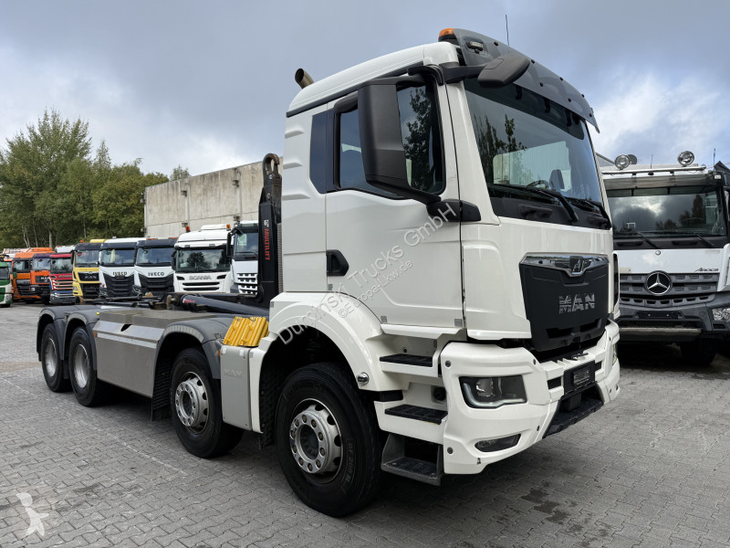 شاحنة MAN TGS 35.470 8X4 BB Haken Multilift