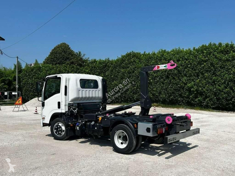 Камион Isuzu P75 NUOVO SCARRABILE