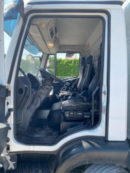 Camion Iveco EUROCARGO 120E25 SCARRABILE