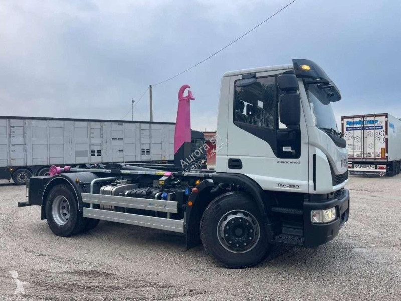 Camion Iveco EUROCARGO 180K32 SCARRABILE NUOVO