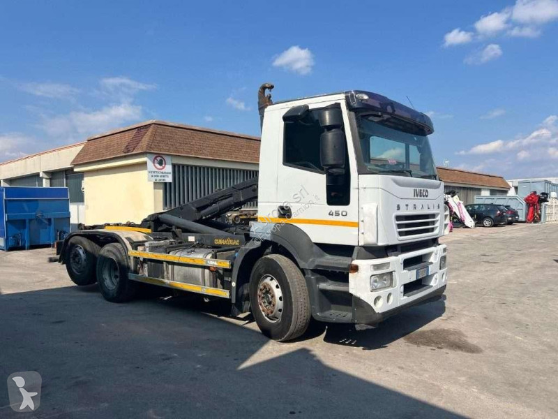 Camion Iveco STRALIS 260S-E4 SCARRABILE