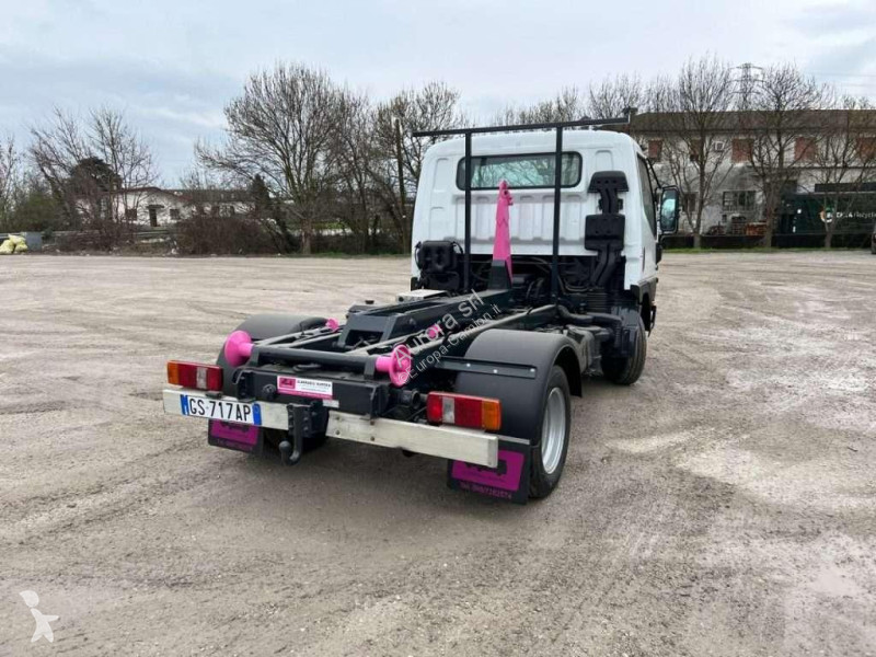 Camion Mitsubishi CANTER 3.0 SCARRABILE