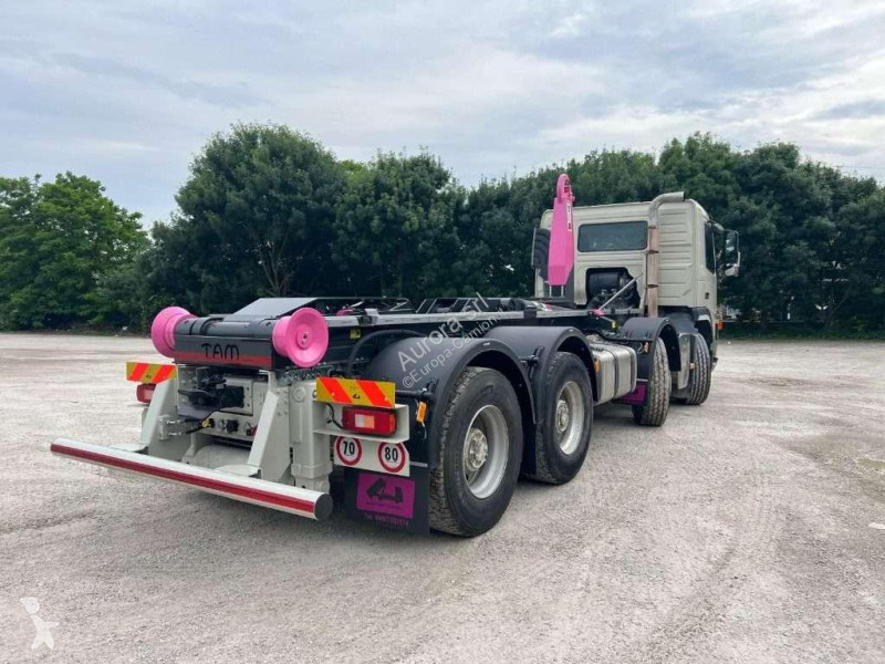 شاحنة Volvo FM480 SCARRABILE 8X4