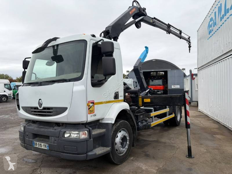 شاحنة Renault 270 DXI