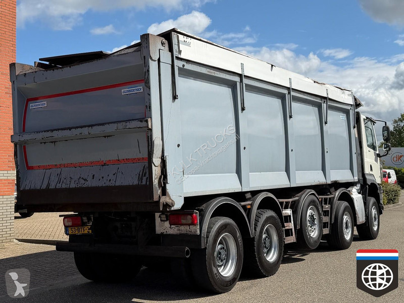 شاحنة DAF 10X4 MIDLIFT Steel-sprung - Insulated...