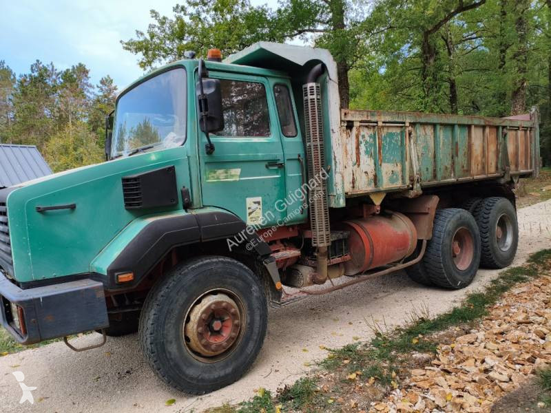 Renault 300 truck