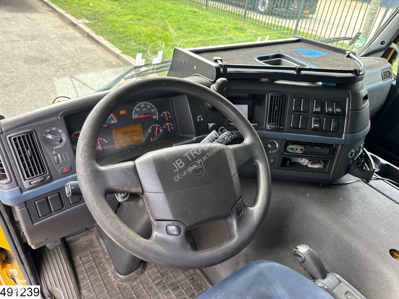 Ciężarówka Volvo 480 6x2, EURO 5, Lohr,...