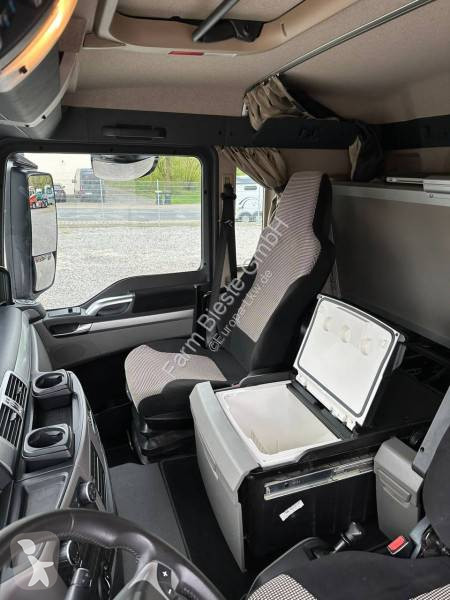 Camion MAN 26.460