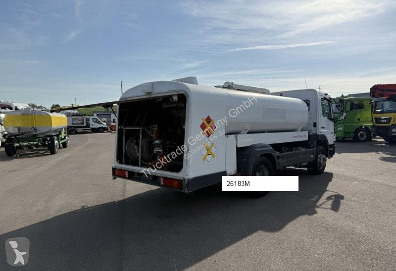 Camion Mercedes Wilheim Schwarzmüller 1529 8080 lt
