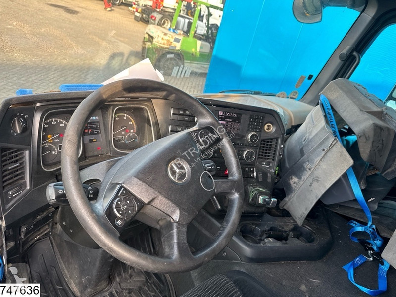Грузовик Mercedes 1843 6x2, Retarder, PTO