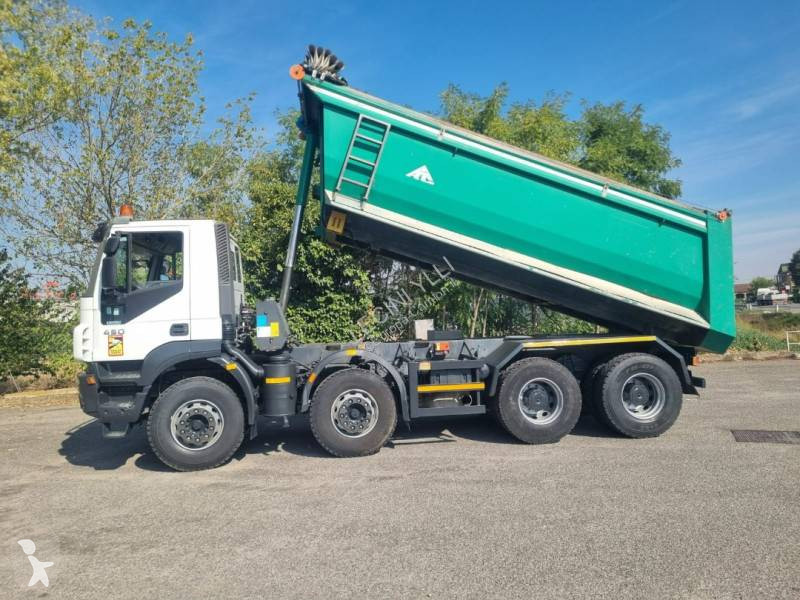 Iveco 450 truck