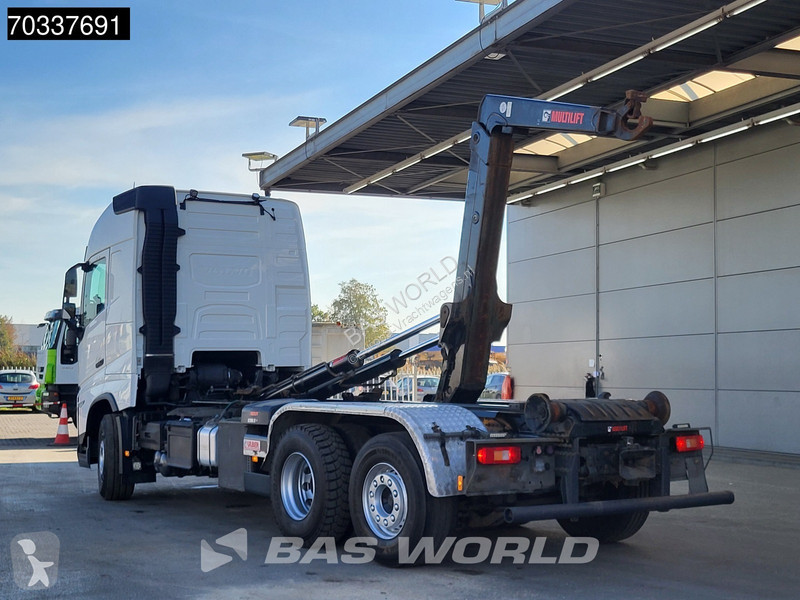 Kamion Volvo 500 6X2 HIAB ULT21S61...