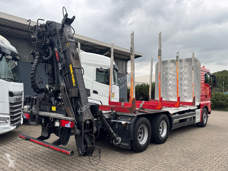 Lastbil MAN 33.500  6x4 Holztransporter Kran...
