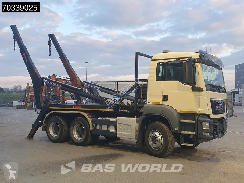 MAN 26.460 6X4 Full Steel Big-Axle Hiab Skip...