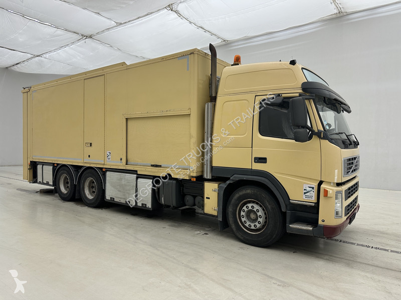 Kamion Volvo 340 - 6x4*