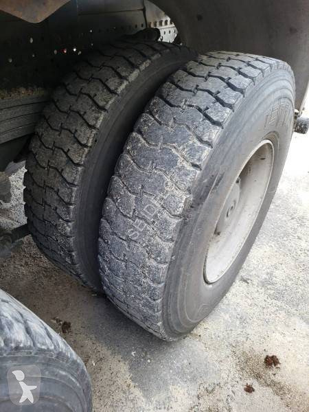 Kamion Mercedes 3243 KN