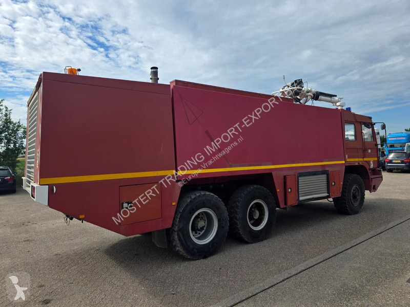 Renault VMA 105 AA Sides Renault VMA 105 AA...