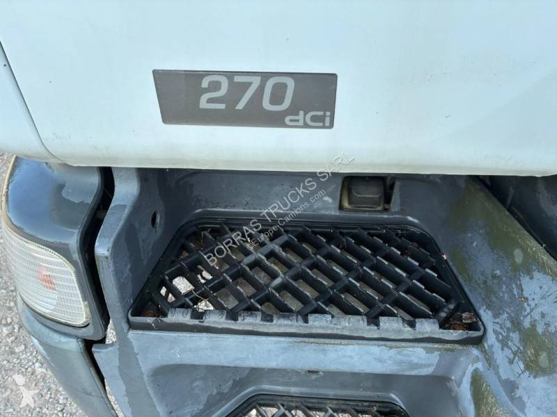 Renault 270 DCI truck